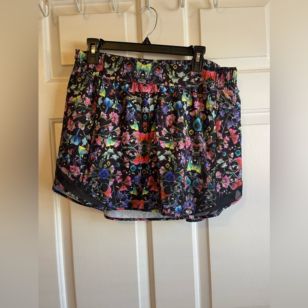 Hotty hot high rise skirt